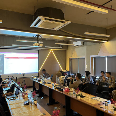 Progress Report Pengembangan Sistem Informasi Logistik (SILOG)